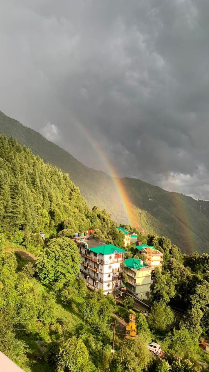 Oasis Guest House Bhagsu D'Shala Dharamshala Esterno foto